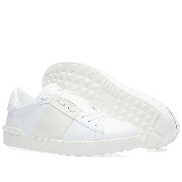 EUC Mens 8 Valentino Garavani Studded Open Low-Top Patent Leather Sneakers White - Picture 5 of 16